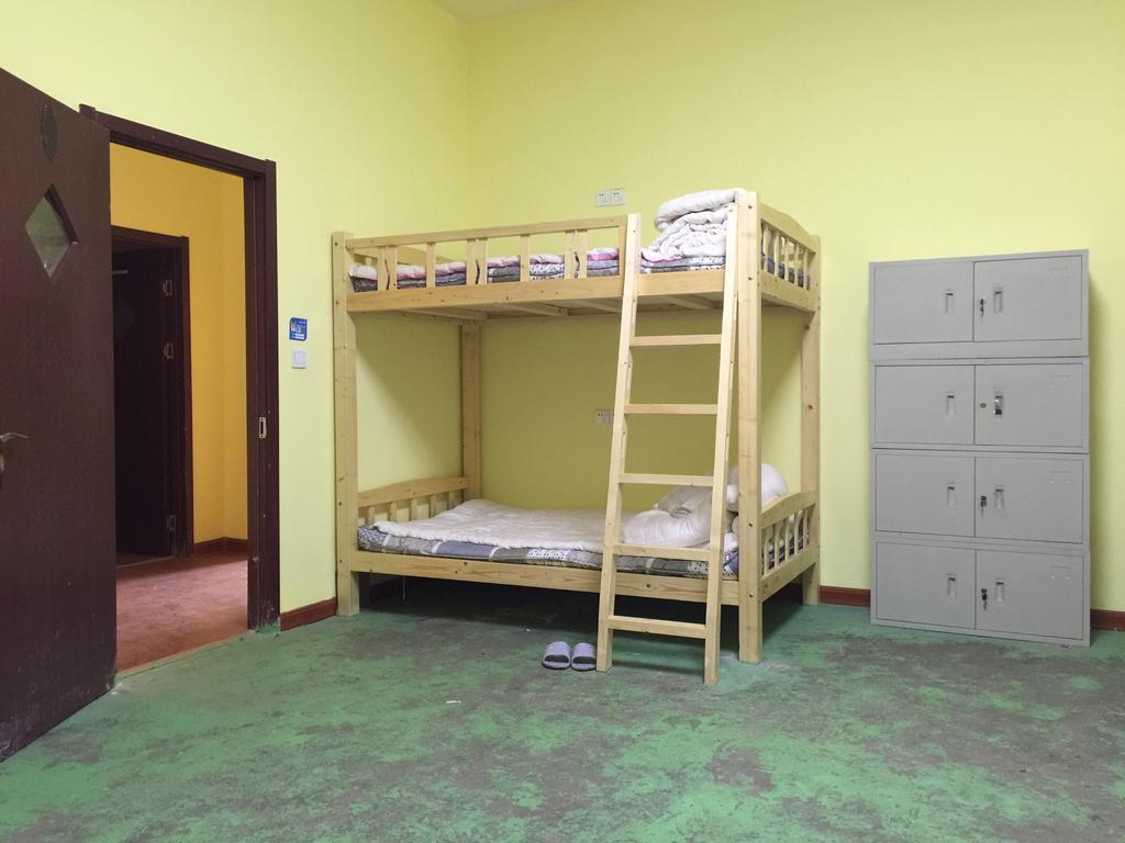 Pingyao Agam International Youth Hostel Habitación foto